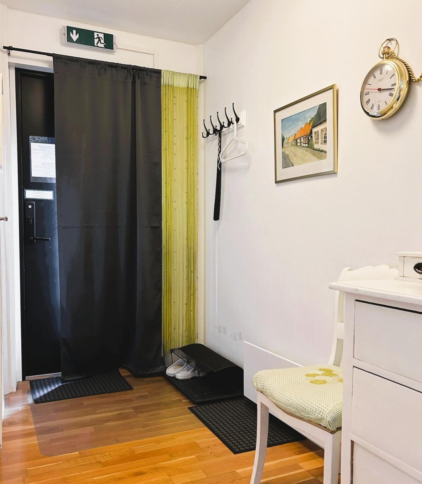 En Trappa Upp Apartment Malmo Exterior photo